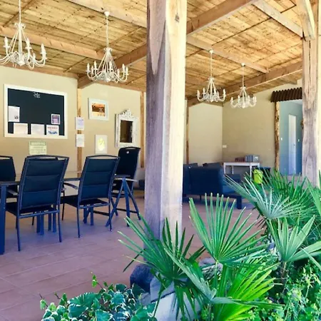 Gite Coursaint-pierre * Paulhiac